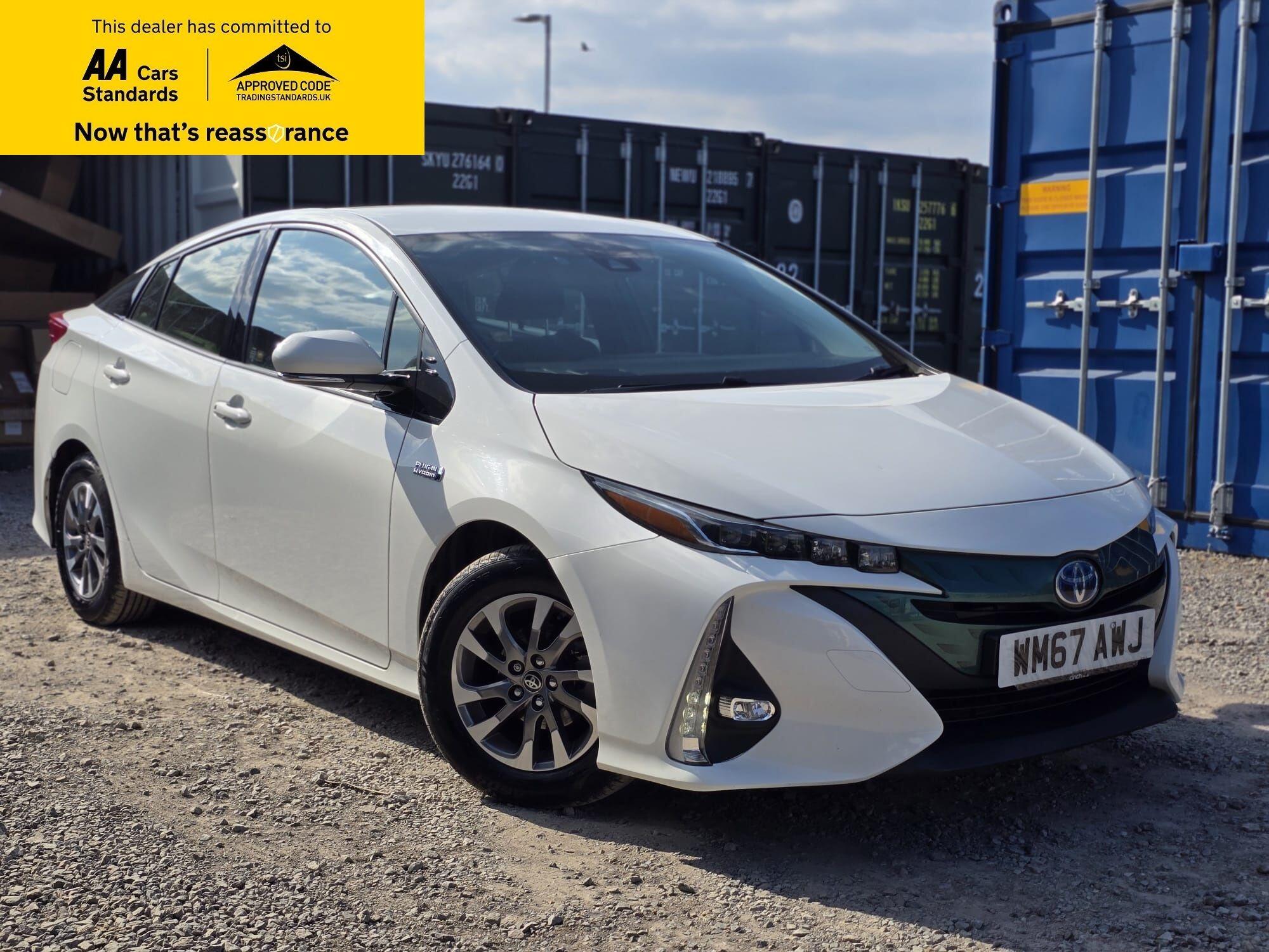 1.8 VVT 8.8kWh Business Edition Plus Hatchback 5dr Petrol Plug-in Hybrid CVT Euro 6 (s/s) (122 ps)